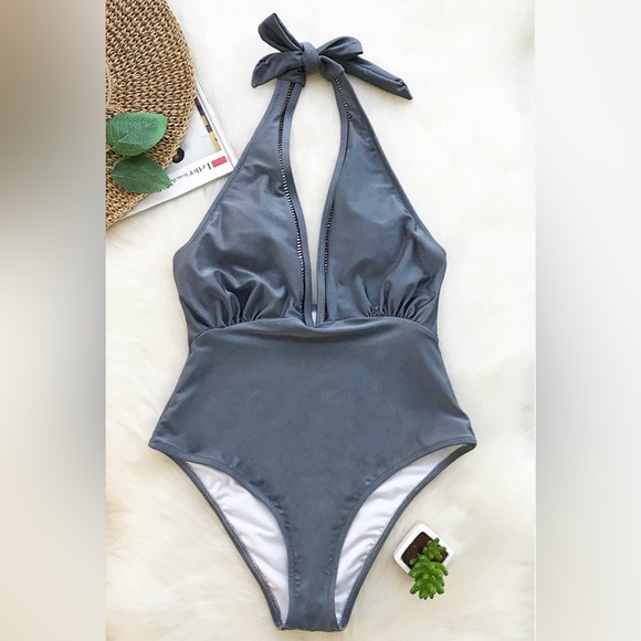 Cupshe women’s size large one piece swimsuit  tie, V-neck new‎ with tags - Picture 1 of 10